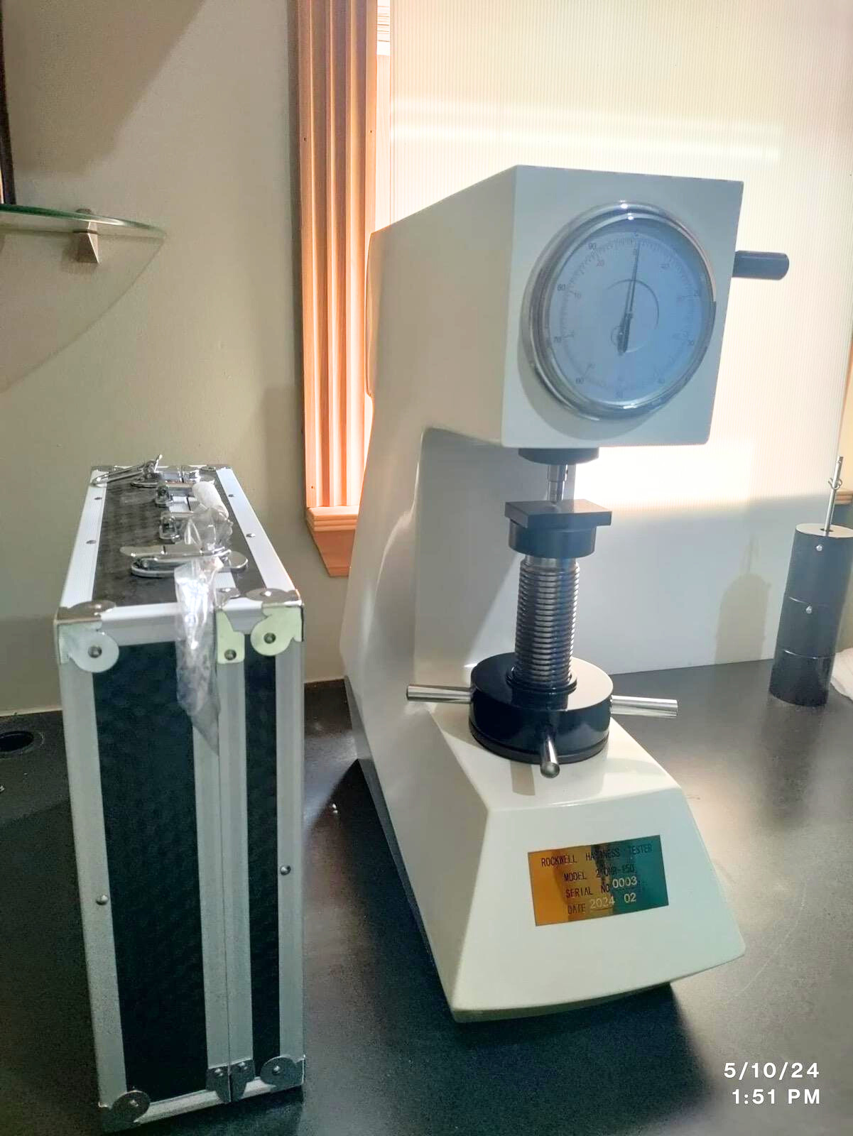Rockwell Hardness Tester